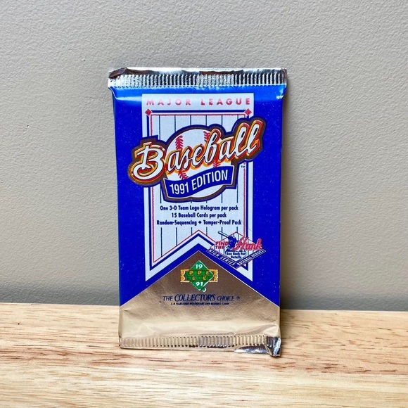 3 packs of Major League Baseball MLB Trading Sports Cards - Picture 1 of 2